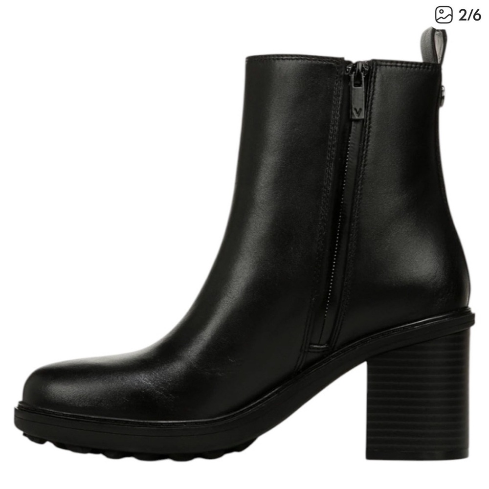 Vionic Black Heeled Ankle Boots